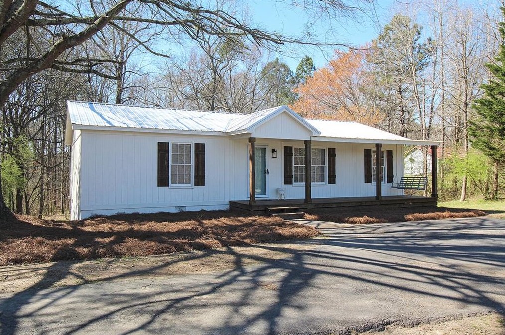 149 Holder Rd, Dallas GA  30132-8116 exterior