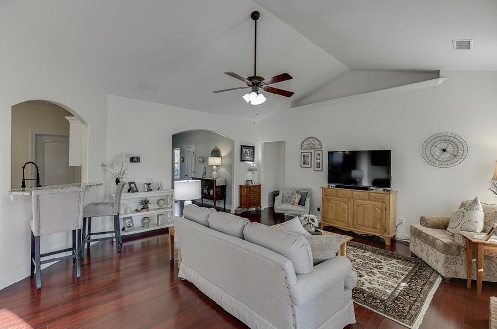 821 Caleb Dr, Winder GA  30680-2886 exterior