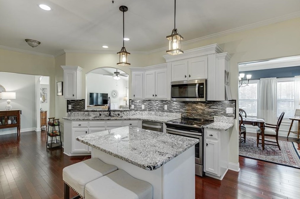 821 Caleb Dr, Winder GA  30680-2886 exterior