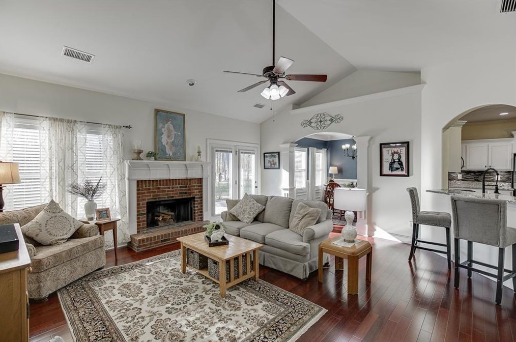 821 Caleb Dr, Winder GA  30680-2886 exterior