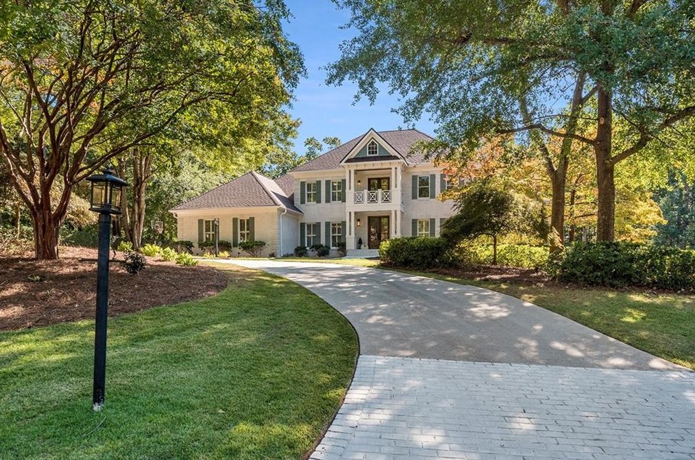 1110 Kensington Ct, Alpharetta GA  30022-6274 exterior