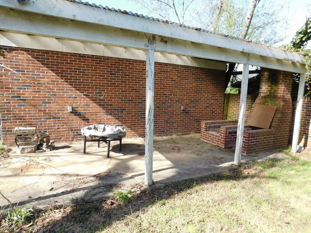 15 New St, Winder GA  30680-2167 exterior