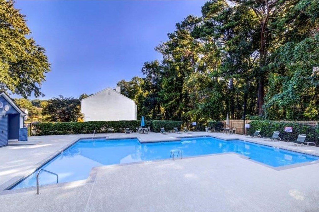 3982 Wolcott Cir, Atlanta GA  30340-4245 exterior