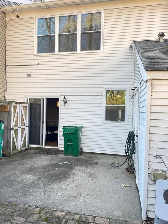 3982 Wolcott Cir, Atlanta GA  30340-4245 exterior