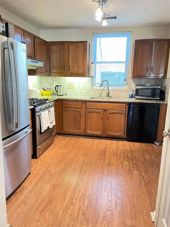 3982 Wolcott Cir, Atlanta GA  30340-4245 exterior