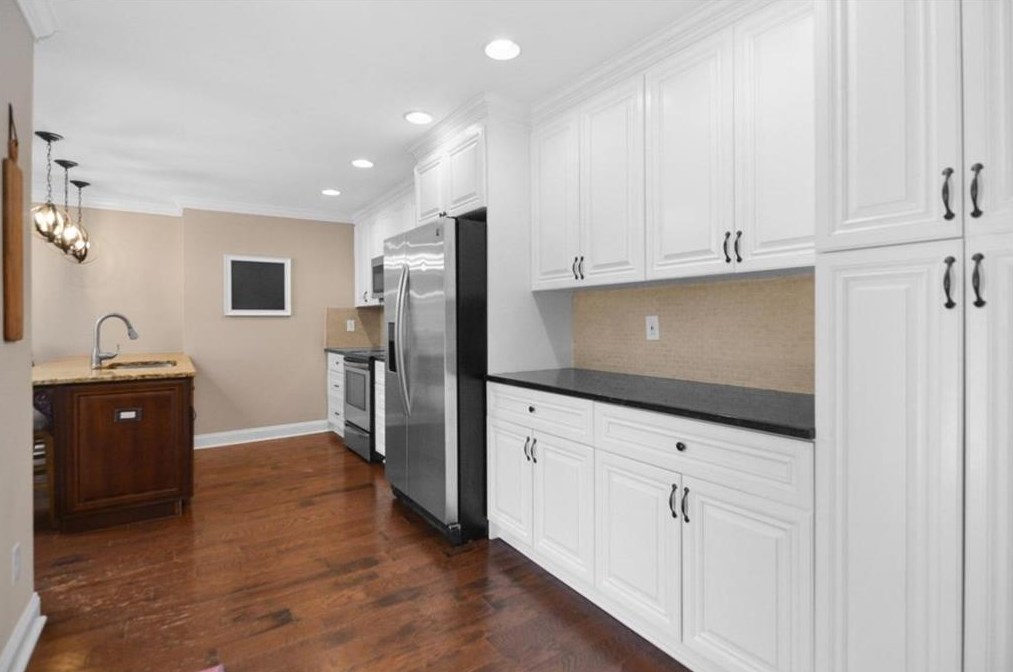 535 Putters Ct, Alpharetta GA  30022-5367 exterior