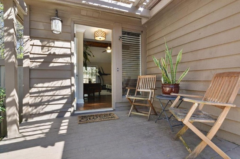 535 Putters Ct, Alpharetta GA  30022-5367 exterior