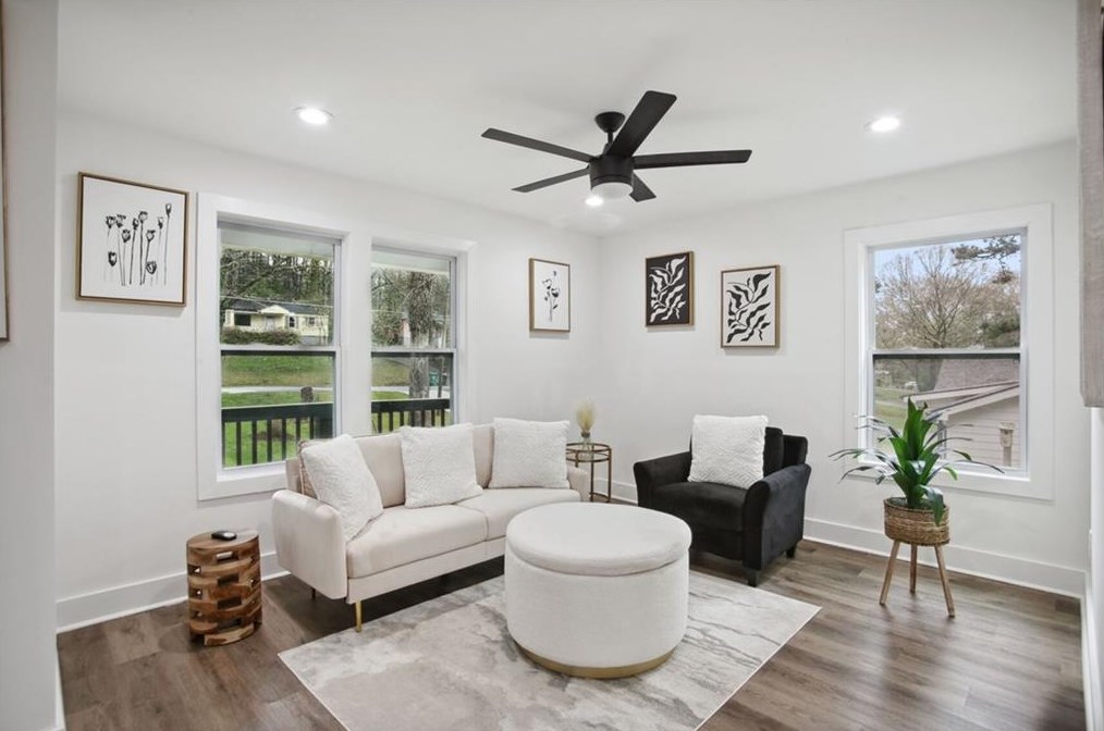 1375 Alverado Way, Decatur GA  30032-2927 exterior