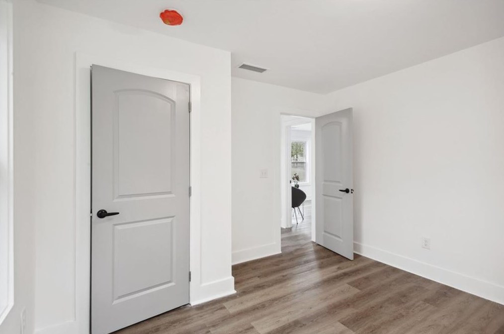 1375 Alverado Way, Decatur GA  30032-2927 exterior