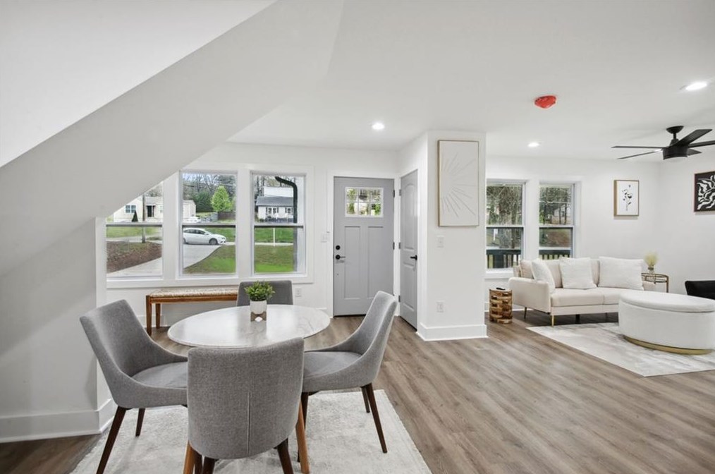 1375 Alverado Way, Decatur GA  30032-2927 exterior