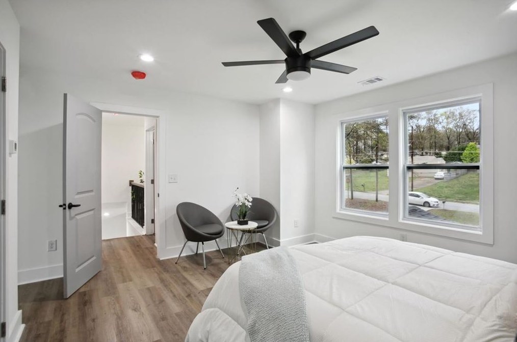 1375 Alverado Way, Decatur GA  30032-2927 exterior