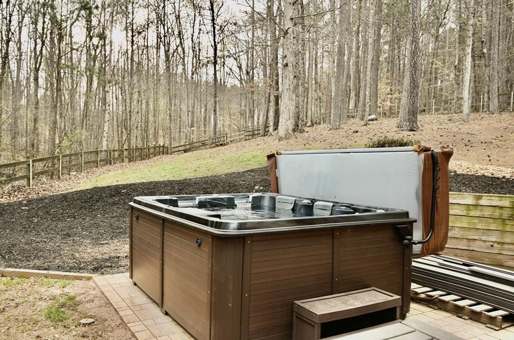 528 Homestead Dr, Dallas GA  30157-4631 exterior