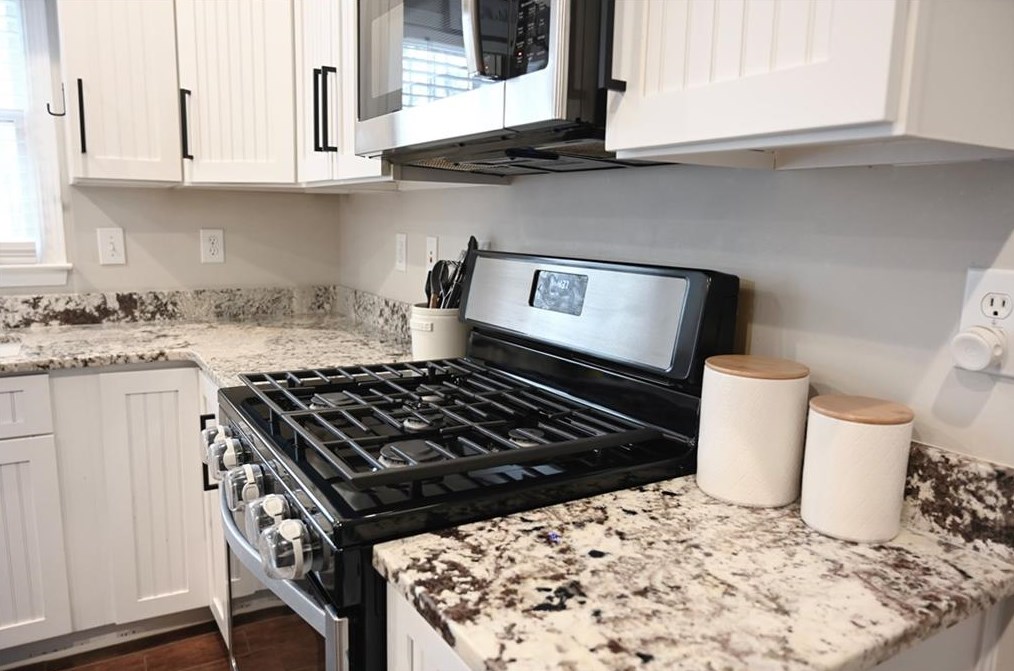 528 Homestead Dr, Dallas GA  30157-4631 exterior