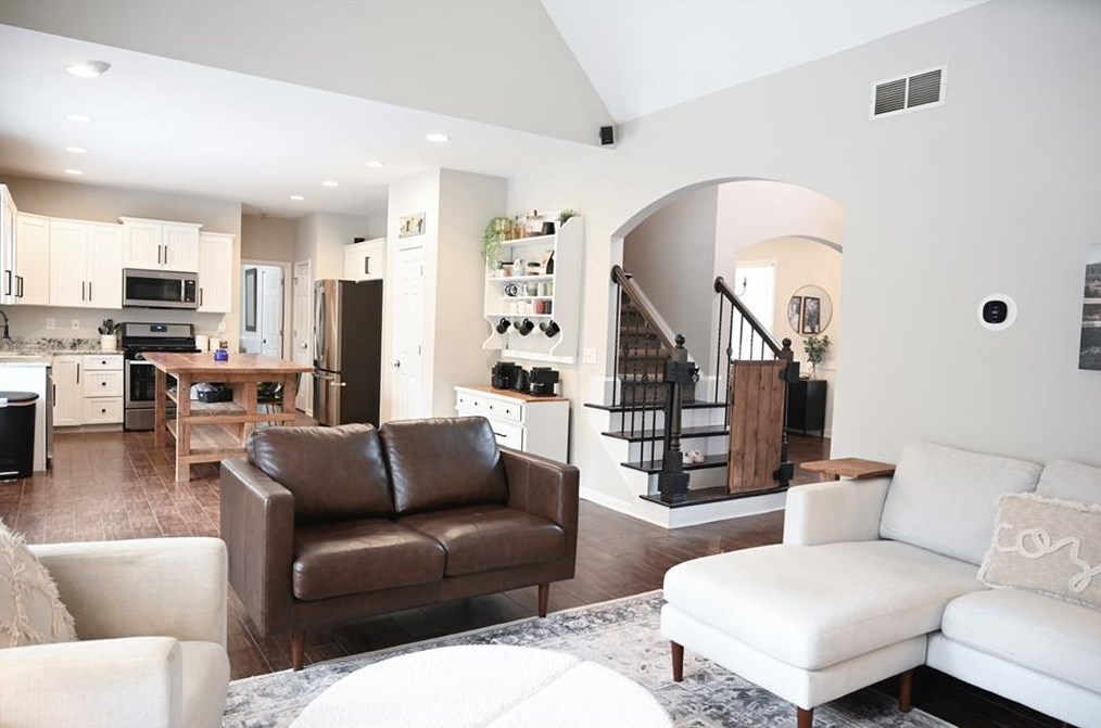 528 Homestead Dr, Dallas GA  30157-4631 exterior