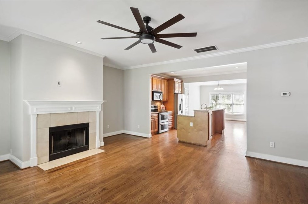 2644 Oakdale St, Atlanta GA  30318-1861 exterior