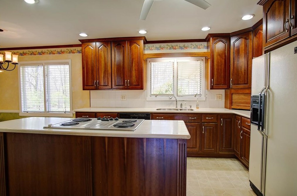 144 Devonwood Dr, Calhoun GA  30701-2026 exterior