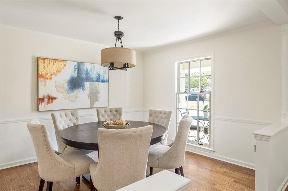 2828 Delcourt Dr, Decatur GA  30033-2440 exterior