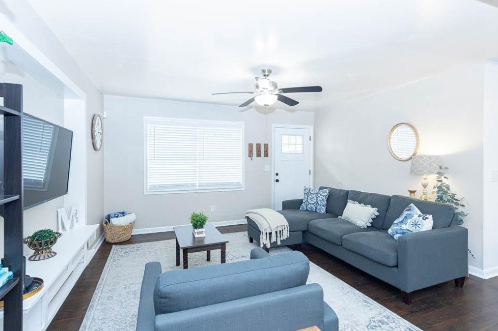 709 Glochester Pl, Norcross GA  30071-3014 exterior