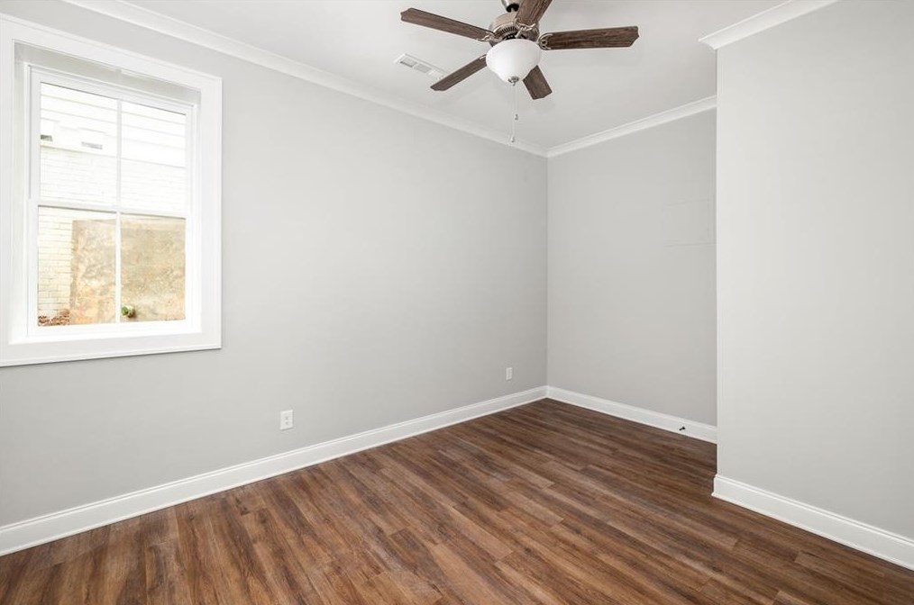 250 Lake Dr, Decatur GA  30030-3526 exterior