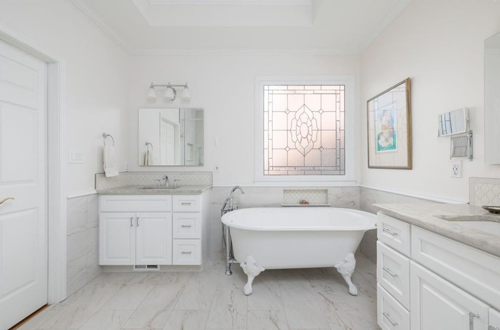 1567 Reserve Cir, Decatur GA  30033-1538 exterior