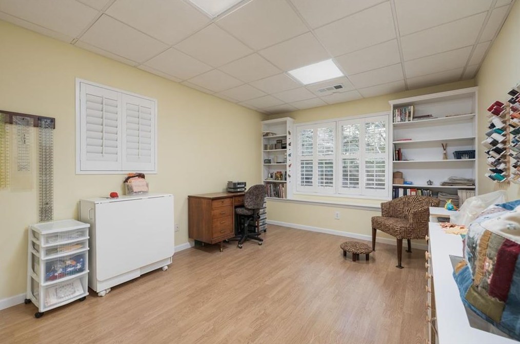 1567 Reserve Cir, Decatur GA  30033-1538 exterior