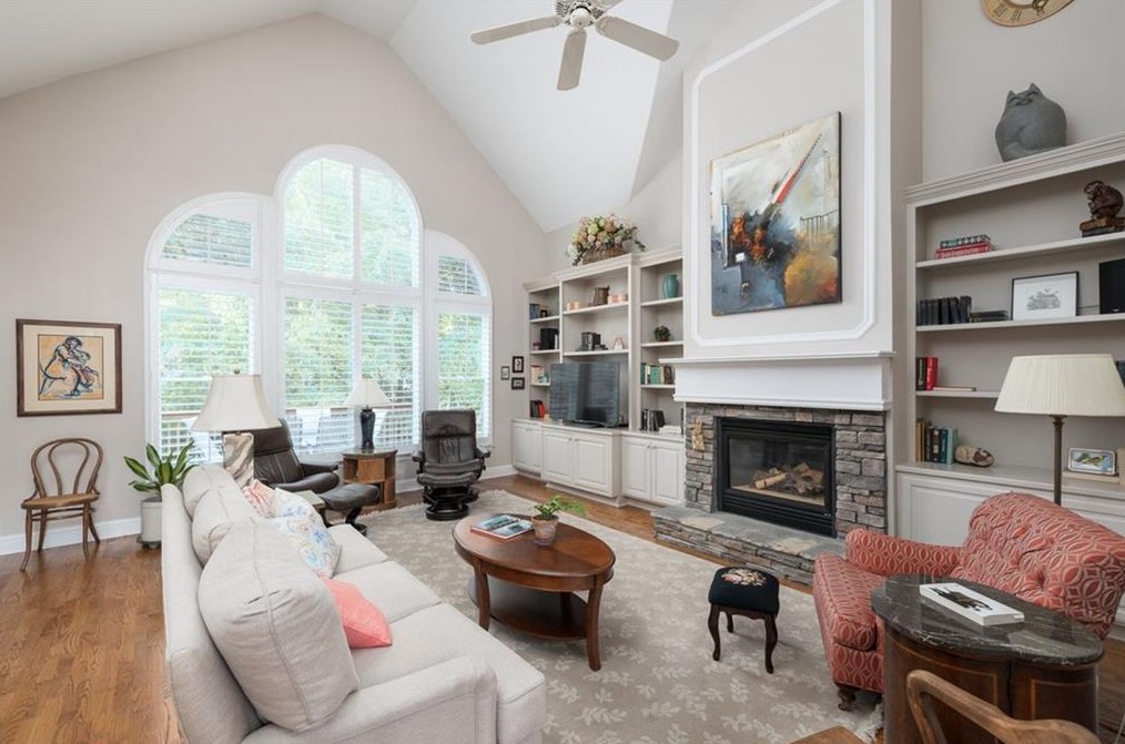 1567 Reserve Cir, Decatur GA  30033-1538 exterior