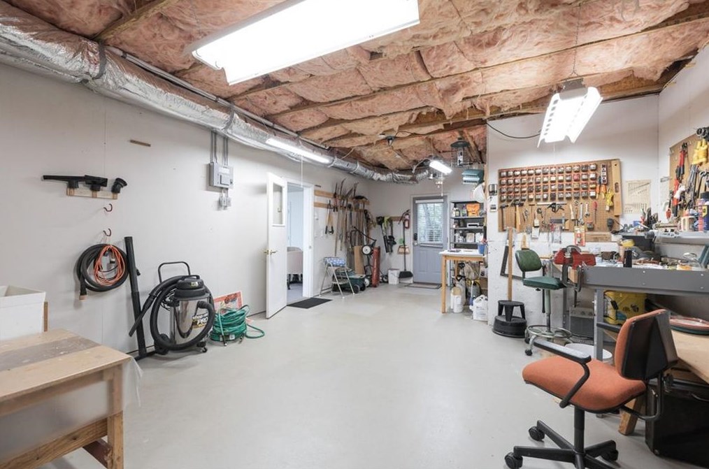 1567 Reserve Cir, Decatur GA  30033-1538 exterior