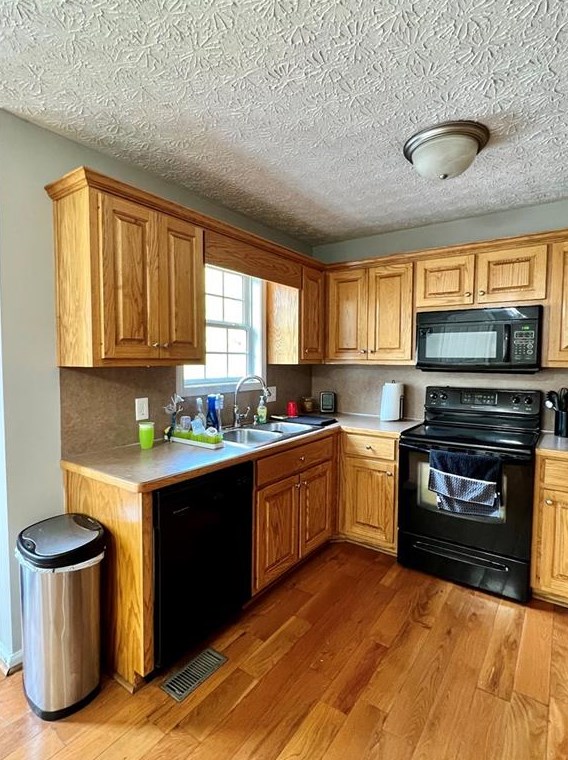 134 Levi St, Calhoun GA  30701-8017 exterior