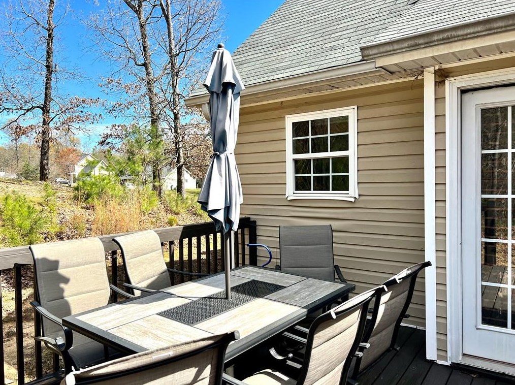 134 Levi St, Calhoun GA  30701-8017 exterior