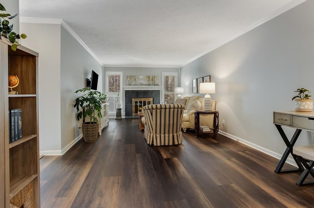 3004 Vinings Ferry Dr, Atlanta GA  30339-4300 exterior