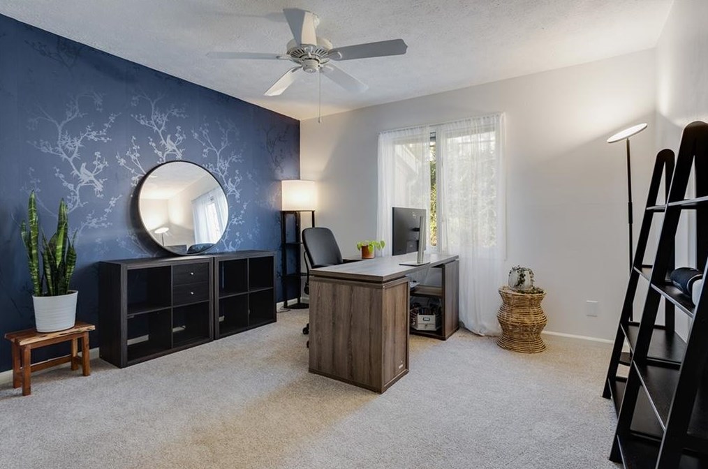 3004 Vinings Ferry Dr, Atlanta GA  30339-4300 exterior