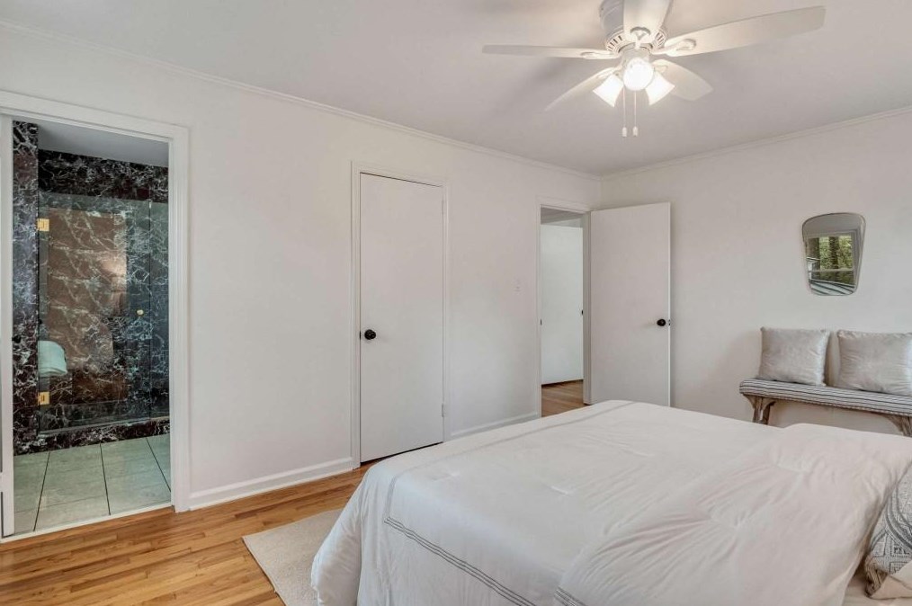 347 Old Ivy Rd, Atlanta GA  30342-4545 exterior