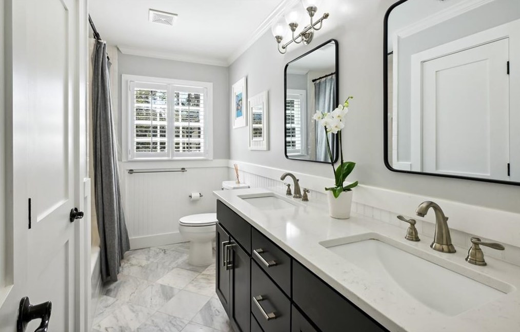 6230 Mountain Brook Way, Atlanta GA  30328-3610 exterior