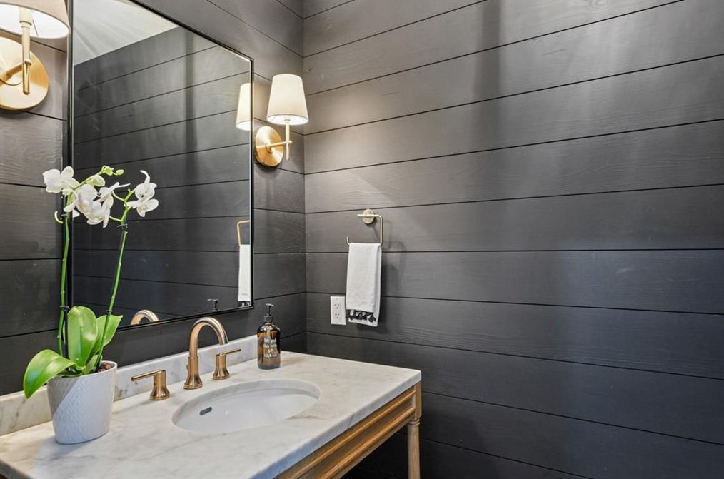 6230 Mountain Brook Way, Atlanta GA  30328-3610 exterior