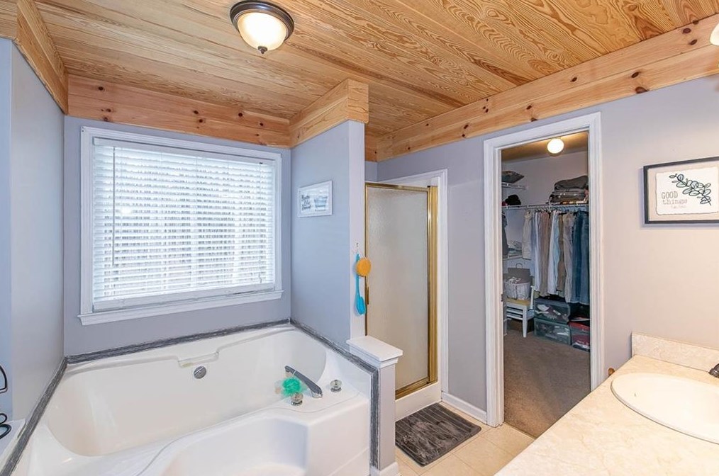 142 Vincent Ct, Dallas GA  30157-7222 exterior