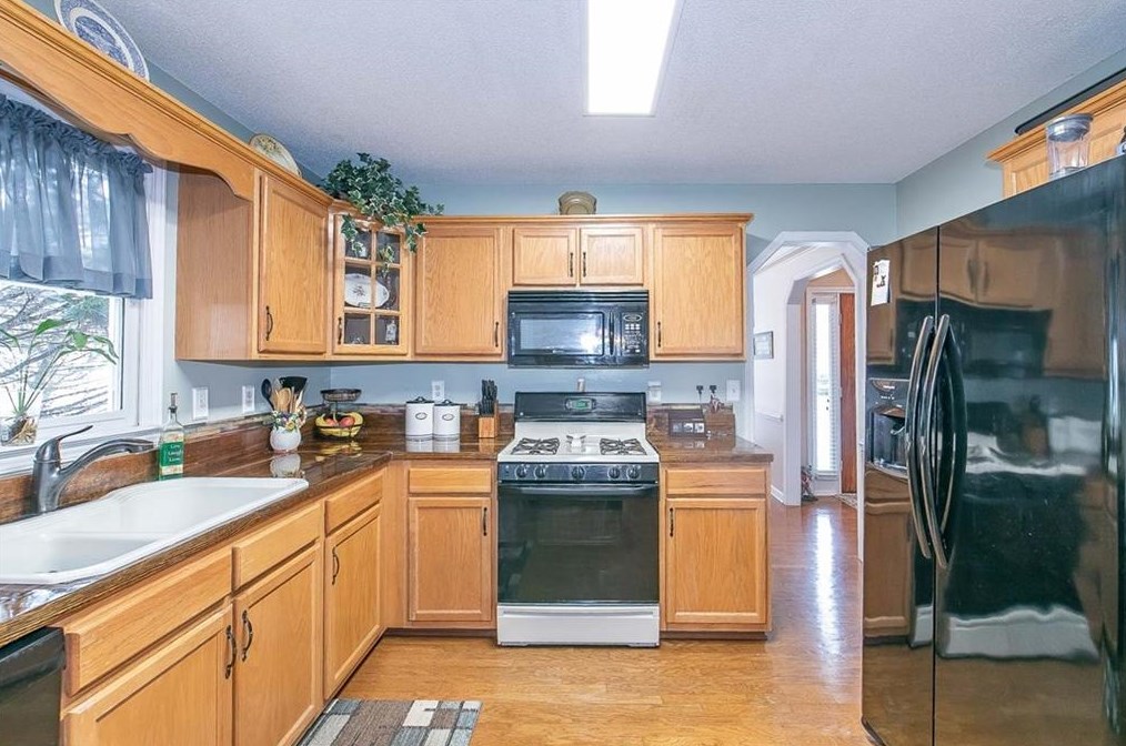 142 Vincent Ct, Dallas GA  30157-7222 exterior