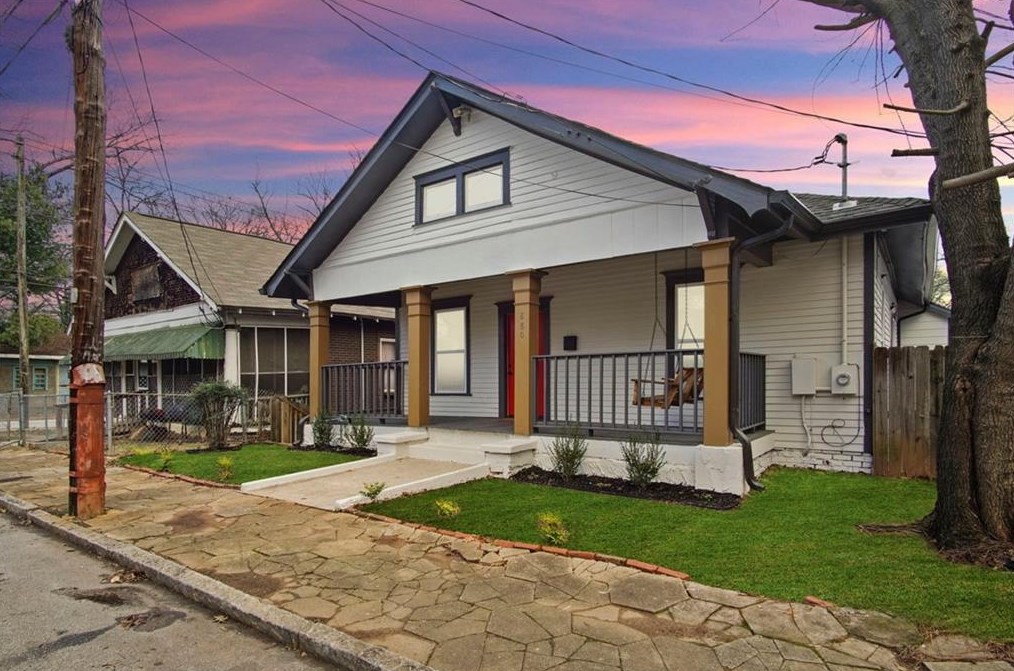 880 Oakhill Ave, Atlanta GA  30310-2856 exterior