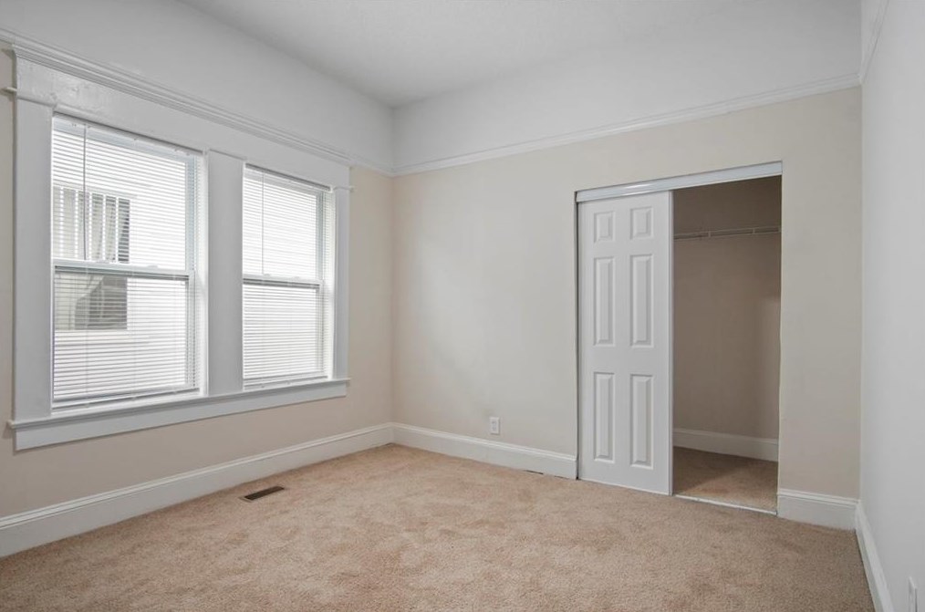 880 Oakhill Ave, Atlanta GA  30310-2856 exterior