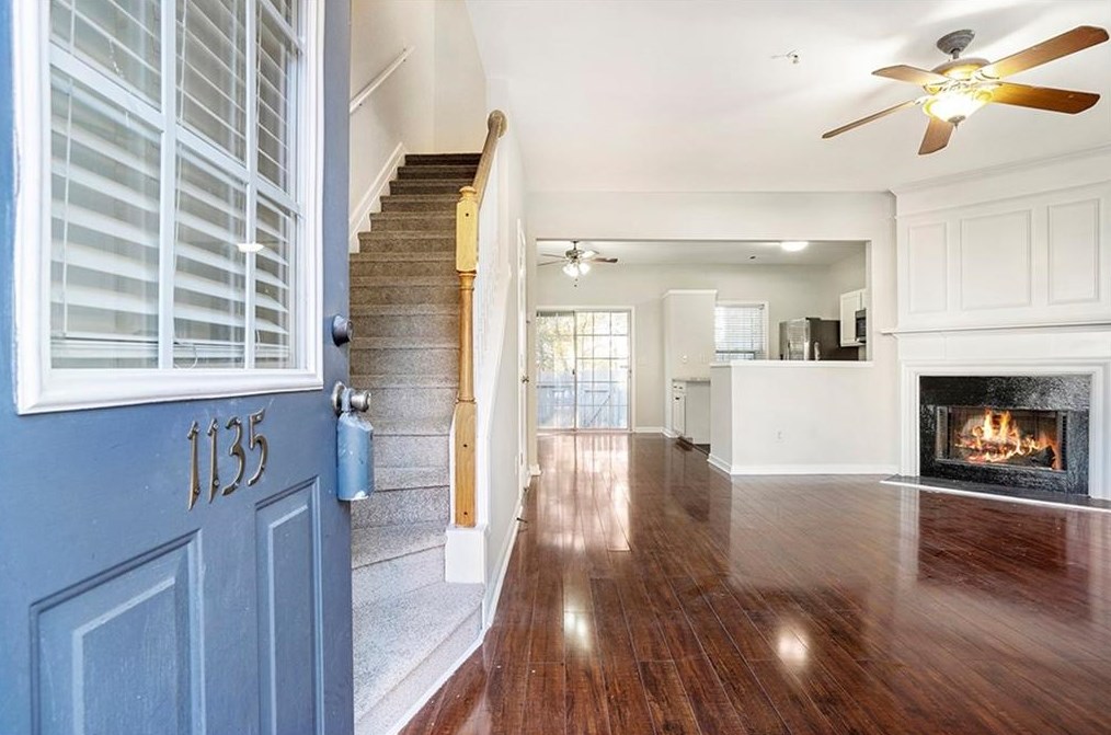 1135 Kilmington Ct, Alpharetta GA  30009-8663 exterior