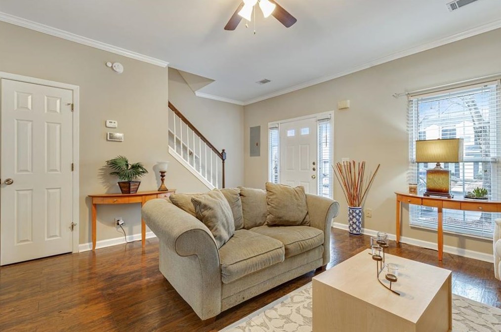 3994 Wolcott Cir, Atlanta GA  30340-4245 exterior
