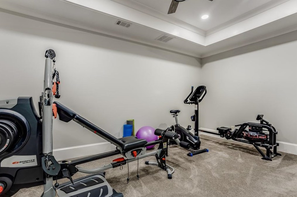 1238 Basnett Dr, Alpharetta GA  30004-0882 exterior