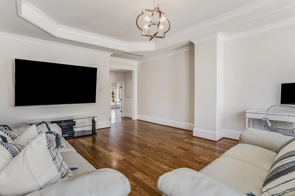 1238 Basnett Dr, Alpharetta GA  30004-0882 exterior