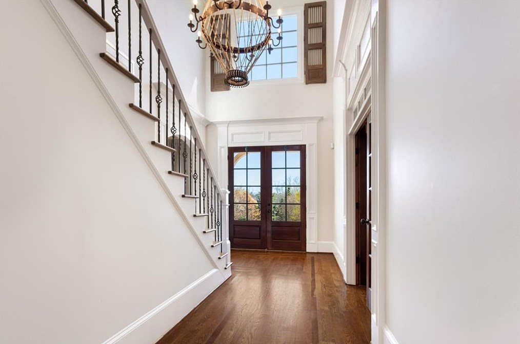 1238 Basnett Dr, Alpharetta GA  30004-0882 exterior