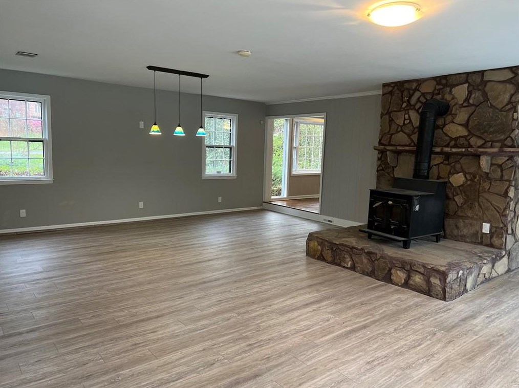 1768 Stonecliff Ct, Decatur GA  30033-1402 exterior