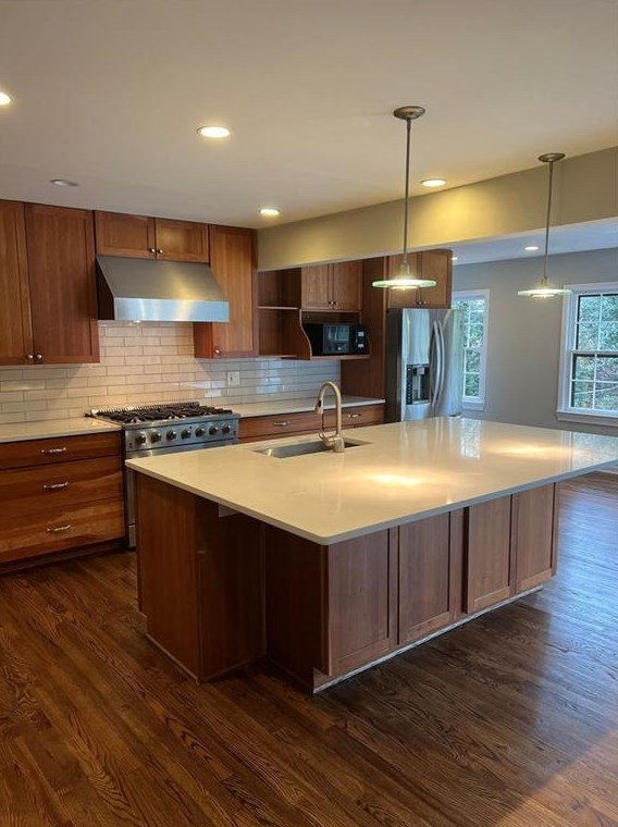 1768 Stonecliff Ct, Decatur GA  30033-1402 exterior