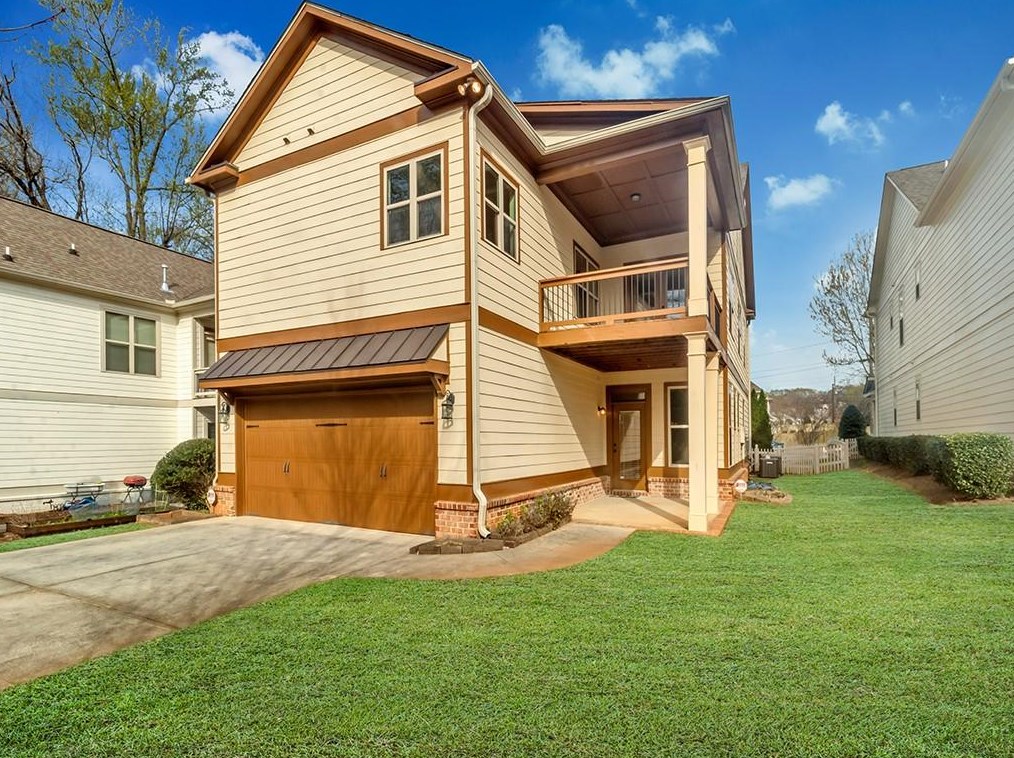 3056 Nichols St, Smyrna GA  30080-4483 exterior