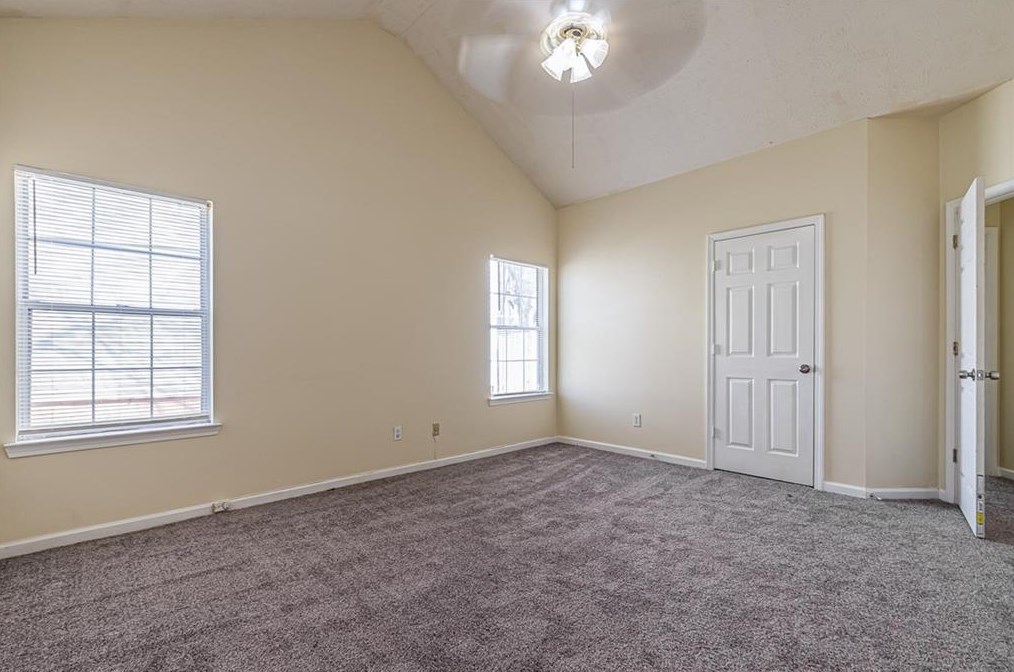 3728 Riverside Pkwy, Decatur GA  30034-4719 exterior