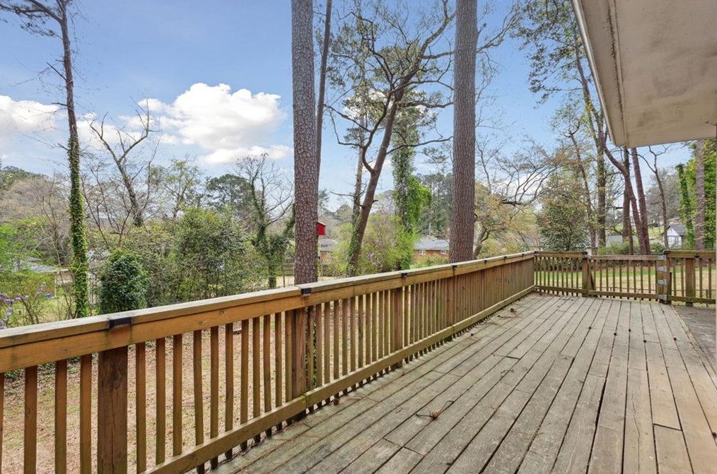 1971 Farris Dr, Decatur GA  30032-7022 exterior