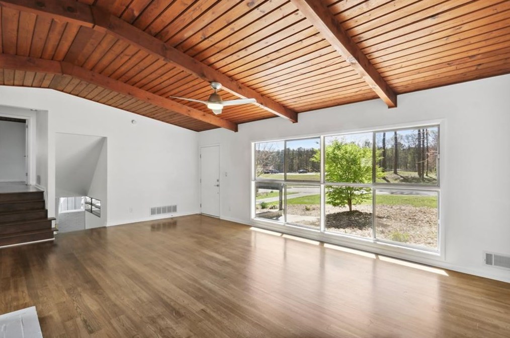 3684 Northlake Dr, Atlanta GA  30340-4138 exterior