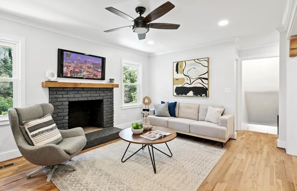 2432 Nancy Ln, Atlanta GA  30345-1923 exterior